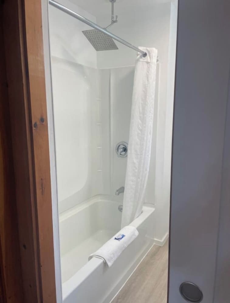 Kennebunkport Motor Lodge