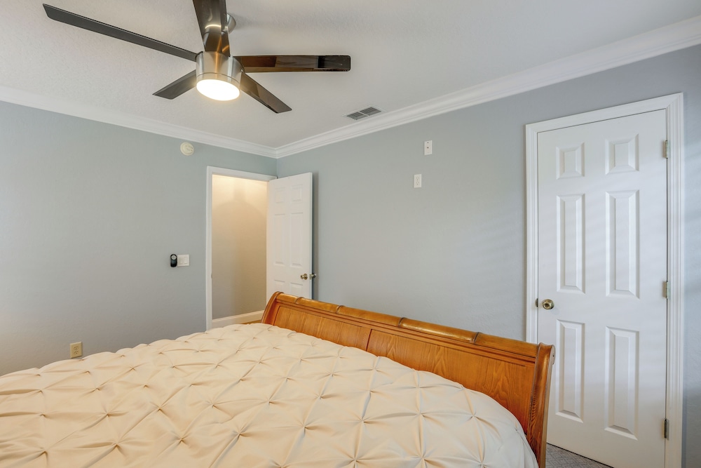 Suwannee River Retreat: Dock & Screened Porch!