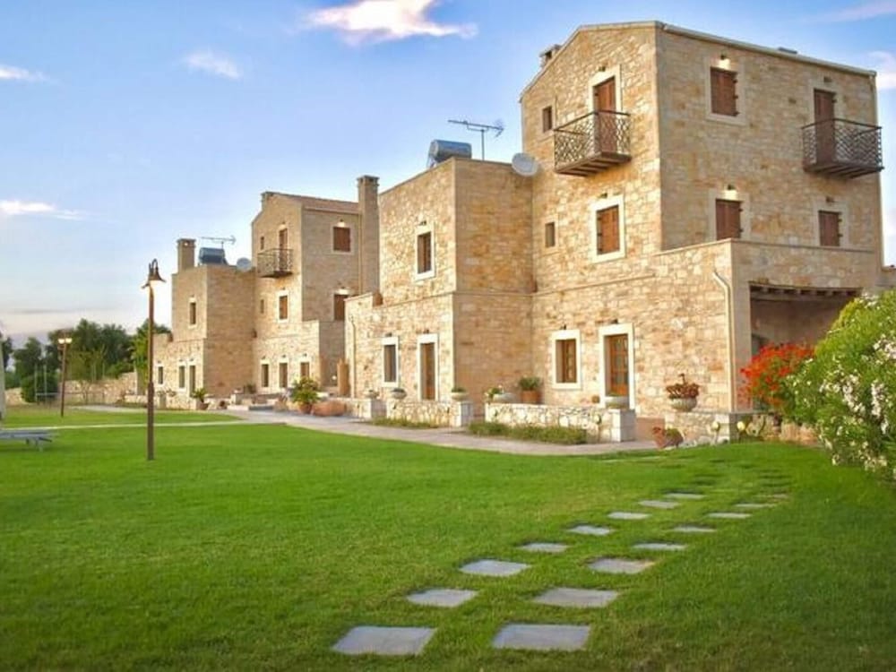 Dreamy Villa in Rethymnon With Private Pool view 2