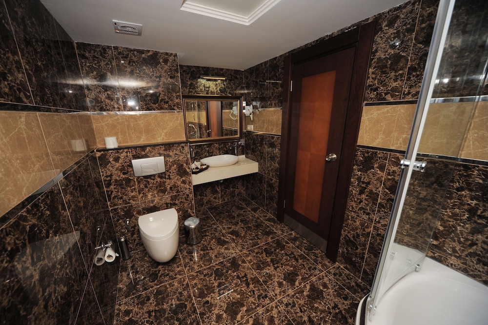 Golden Lake Otel - Image 44