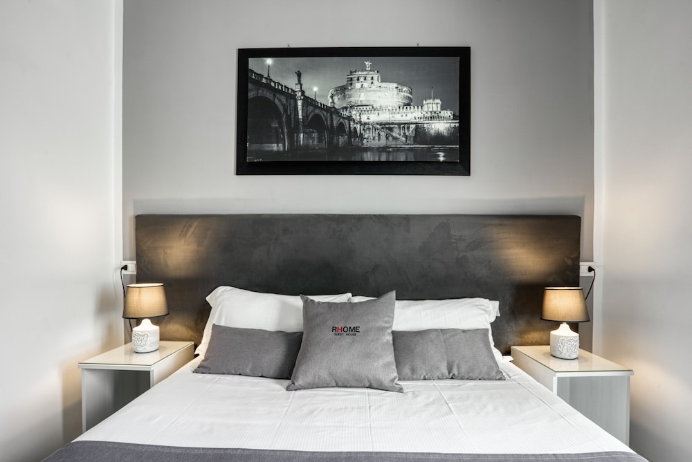Rhome GuestHouse