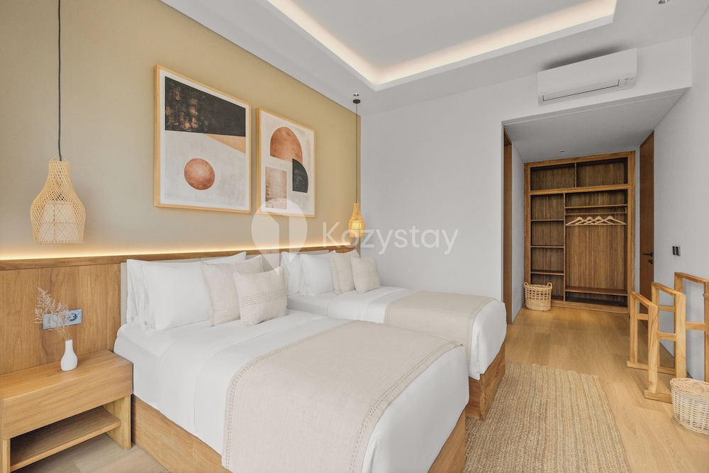 Dago Escape Villa by Kozystay - Bandung