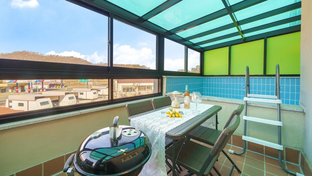 Gyeongju Gampo Laviangrose Pool Villa