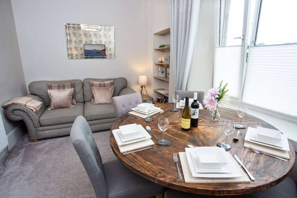 Luxury Apartment Near the Beach in Nairn, Scotland view 2