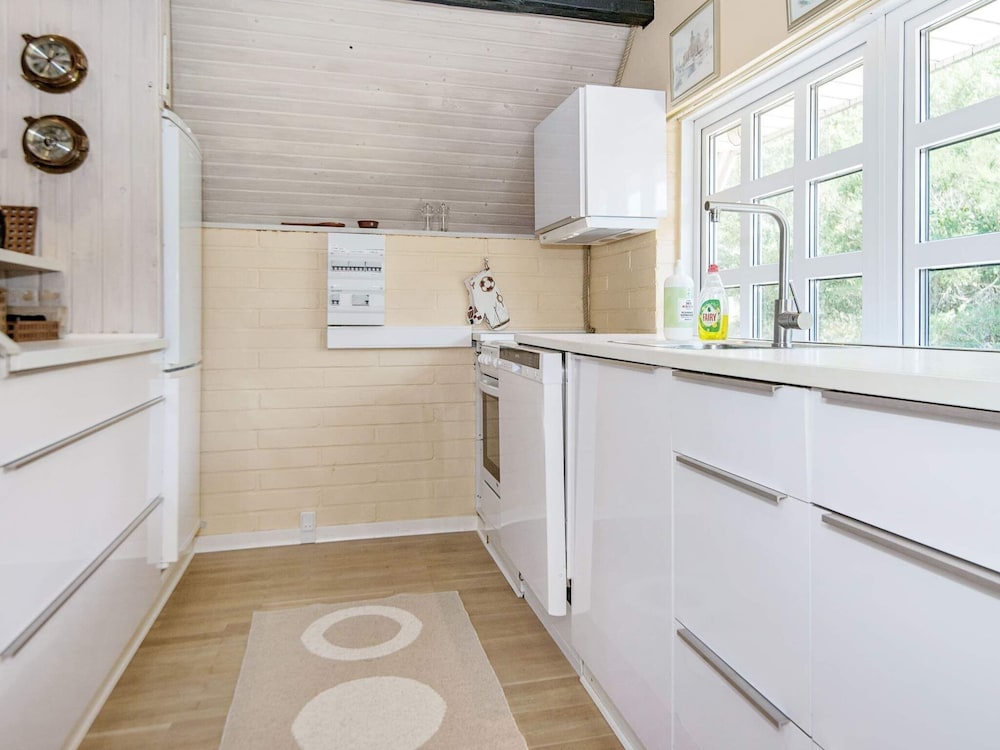 6 Person Holiday Home in Ebeltoft view 4