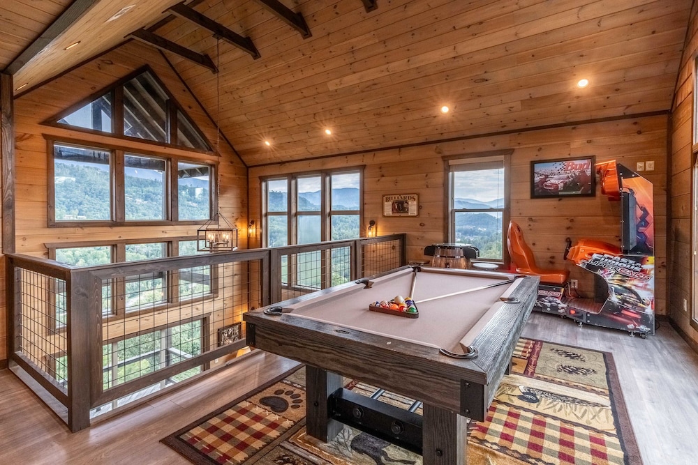 Stunning 4bedroom With Sky Views