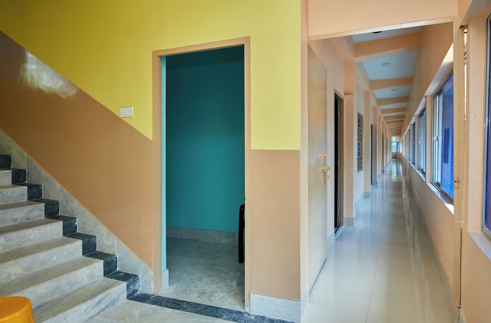 Deb Guest House