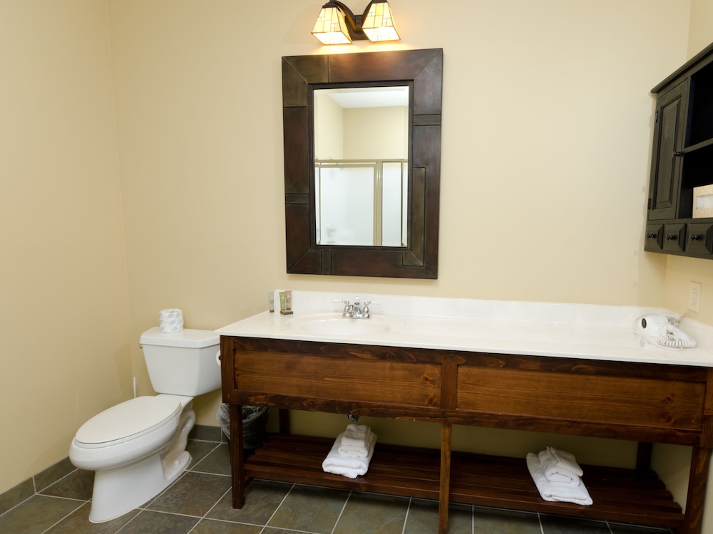 Soaring Eagle Lodge