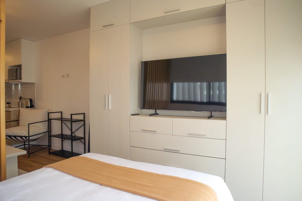 w Stunning 1BR w Great Deco in San Isidro