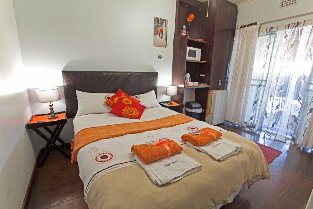 EaglesNest Bed and Breakfast