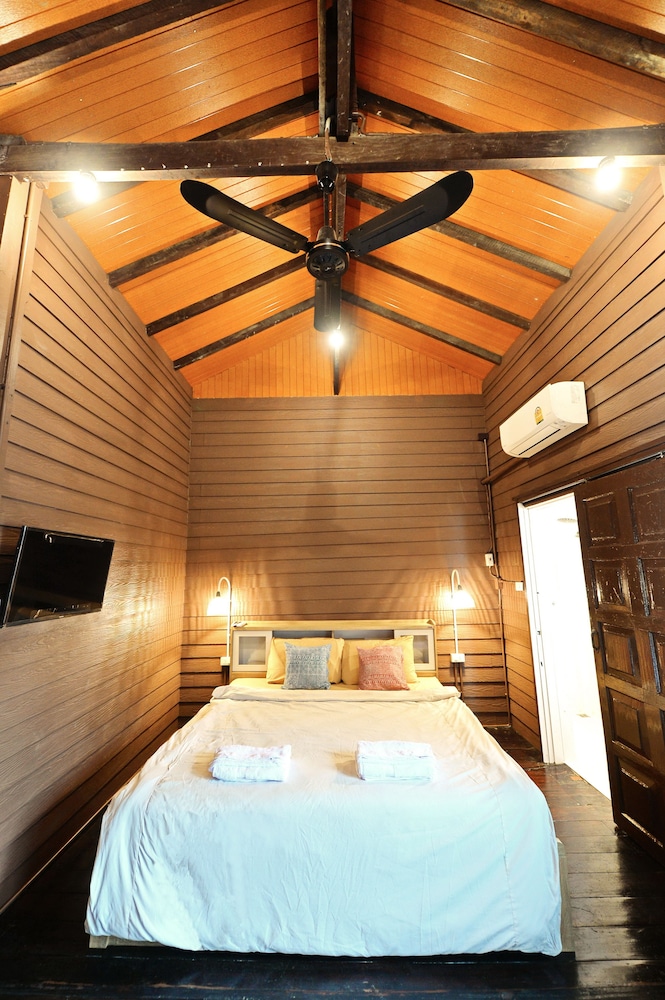 Huan Kawin Est.58 Lanna Home & Collection - Campus Accommodation