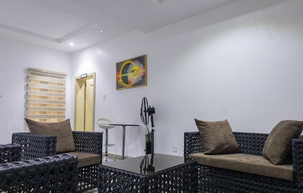 Omega Homes Guesthouse Lifecamp Abuja
