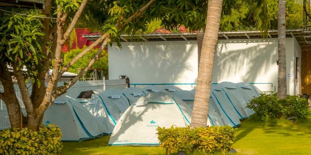 INFINITY Beach Club - Hostel