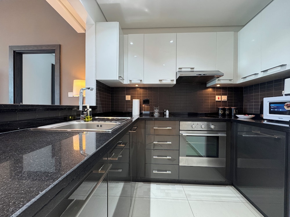 Venduras Cozy 1BR in Dubai Marina