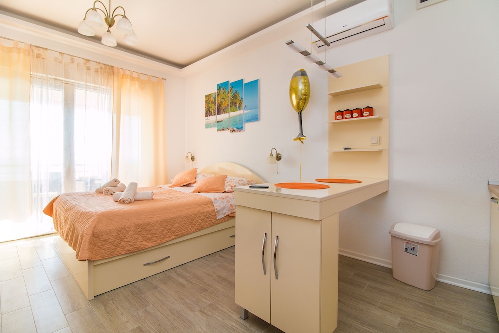 Apartments Rakuljic
