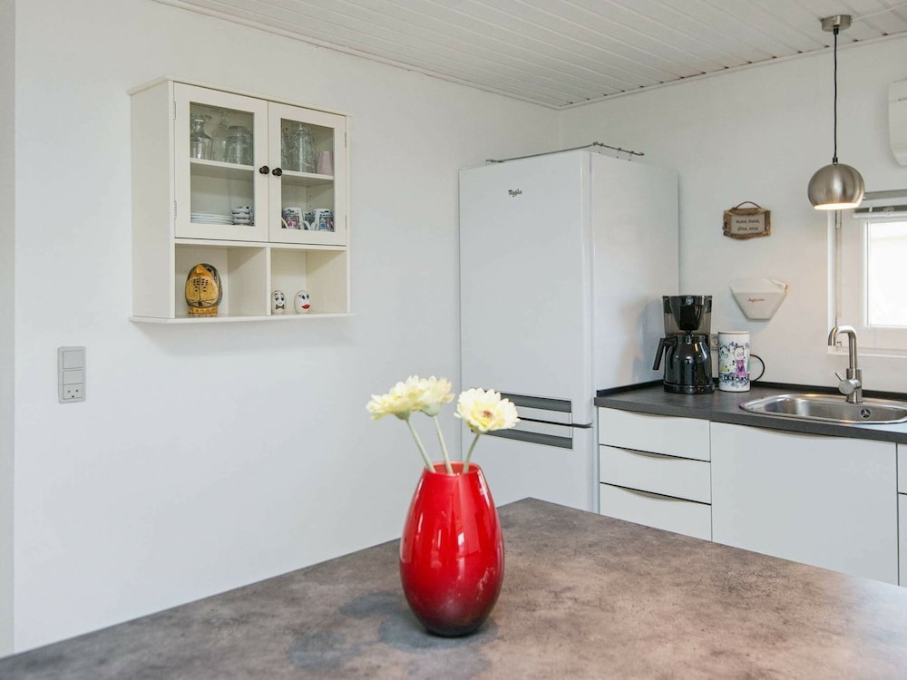 Renovated Beach House - By Traum Ferienwohnungen view 3