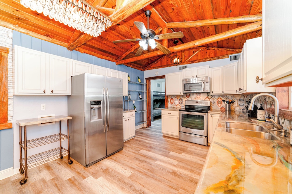 CDNH Villa at Katy Lake