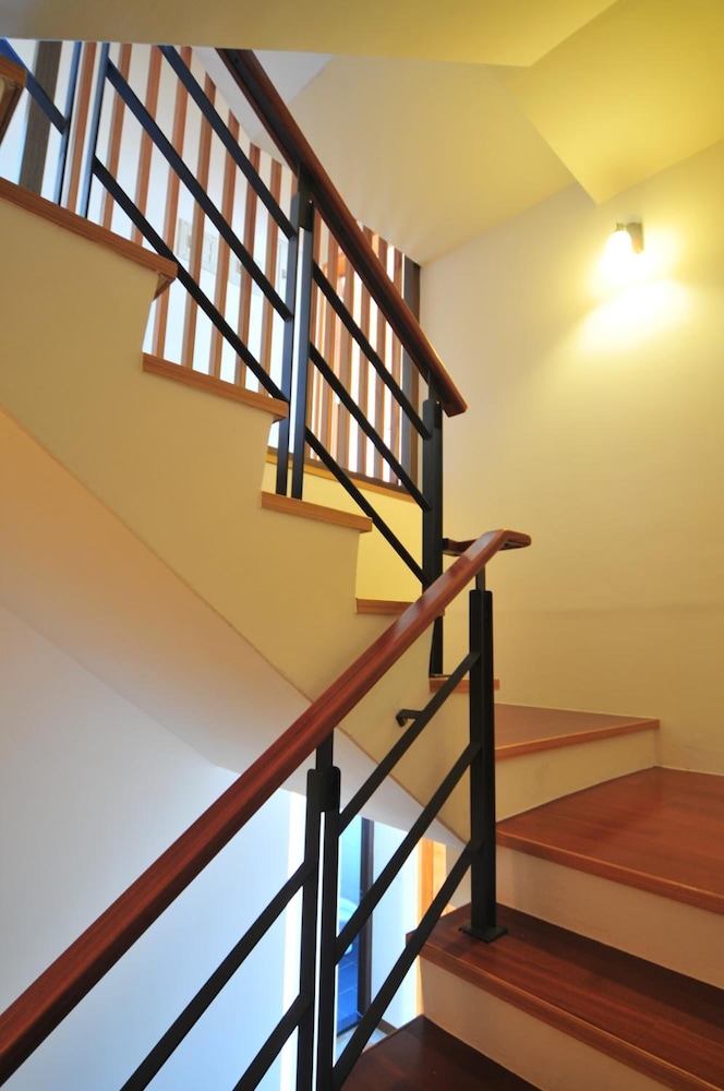 Full Sun House B&B
