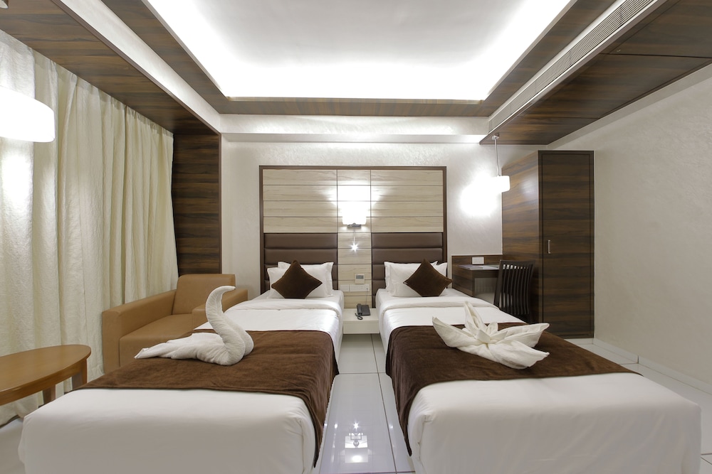 Hotel Silver Heights