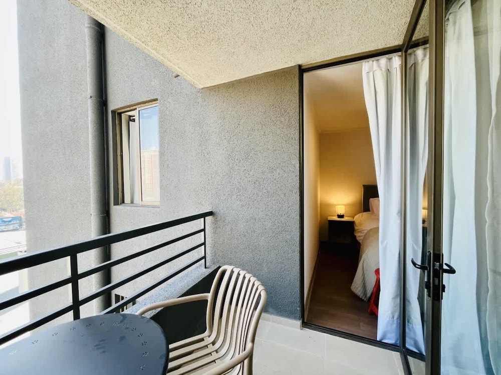 Urbano Familiar Plaza Yungay A C Parking Pool