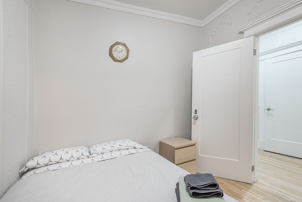 Cozy Private BR in the heart of Plateau - Image 2