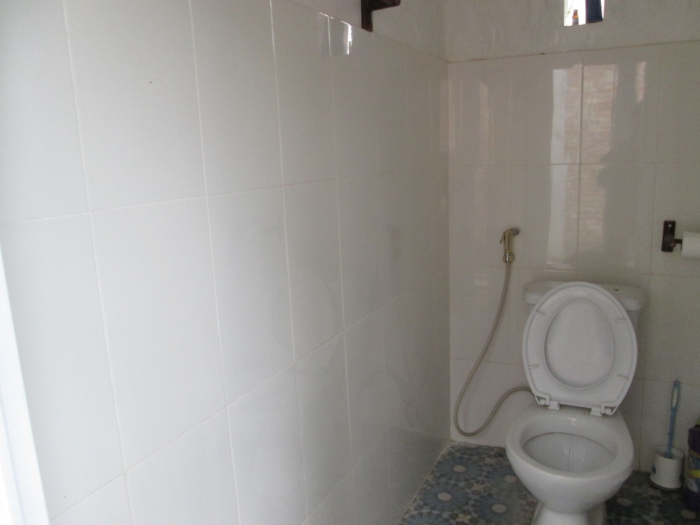 Dong Que Homestay-Tours-Motorbike, Car rental, Hiking