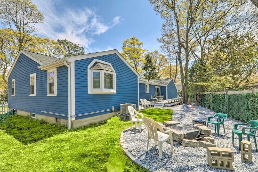 Bike to Beach: Centerville Home w/ Deck!