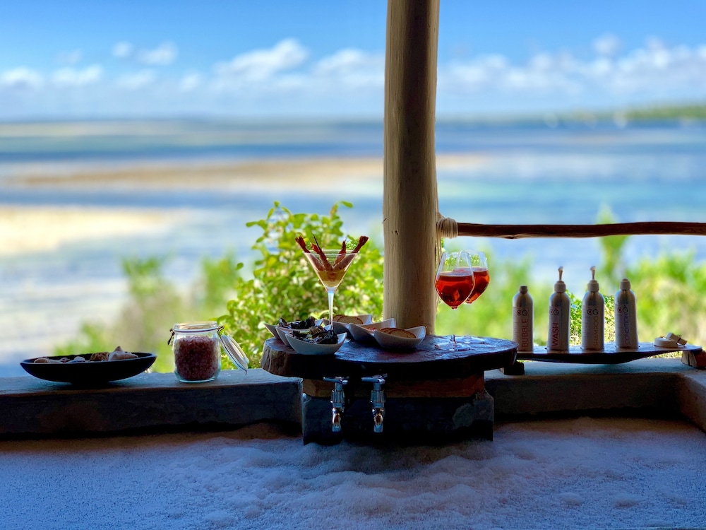 Rock and Sea Resort