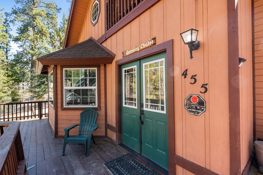 Getaway Chalet