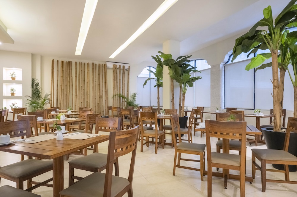 Hotel NYX Cancun All Inclusive