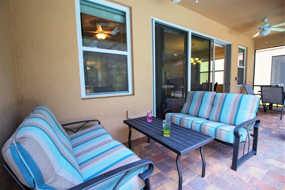 Knickerbocker Suite 8A & 8B 22 view 5