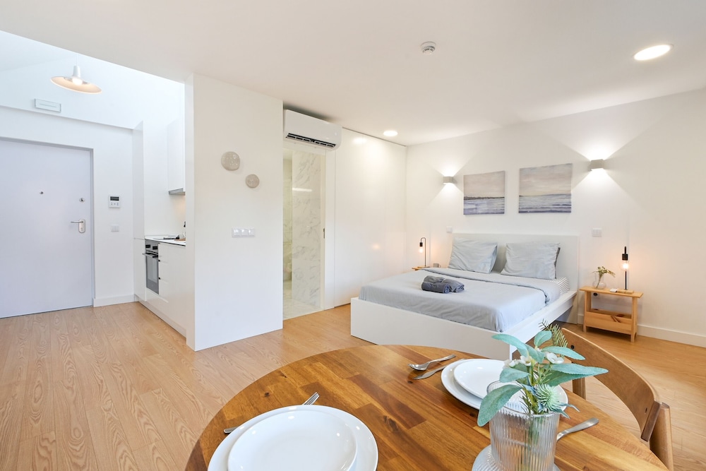 ON Apartments - MA62