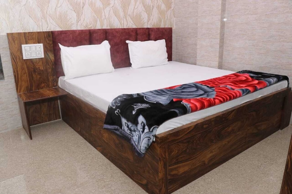 Hotel Triveni Inn
