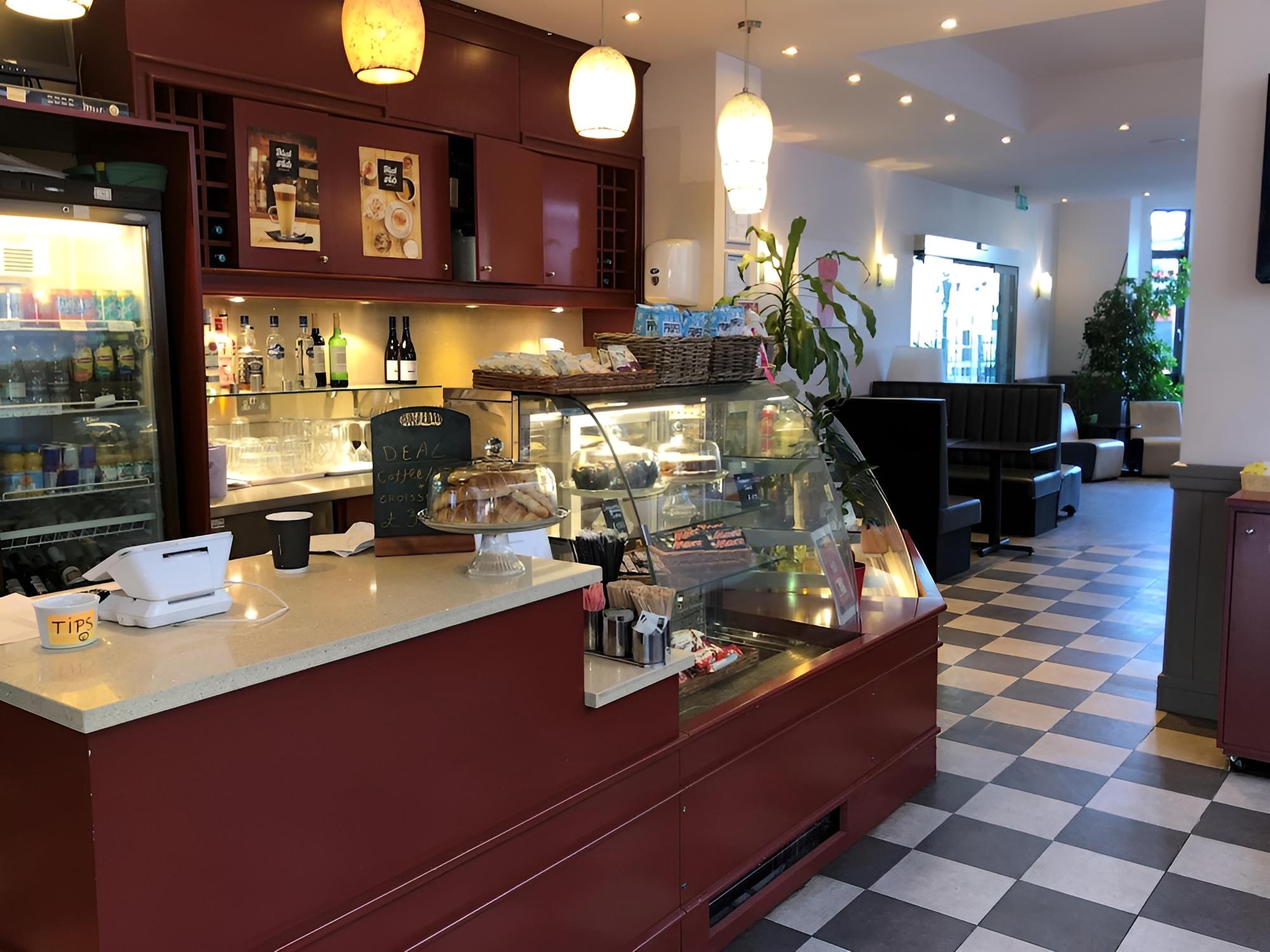 The London Pembury Hotel