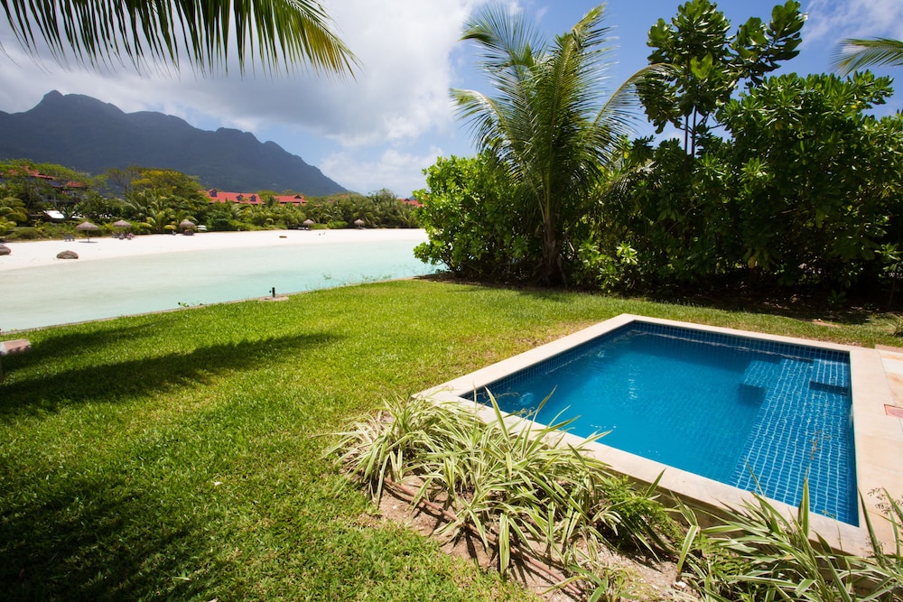Spas Villas