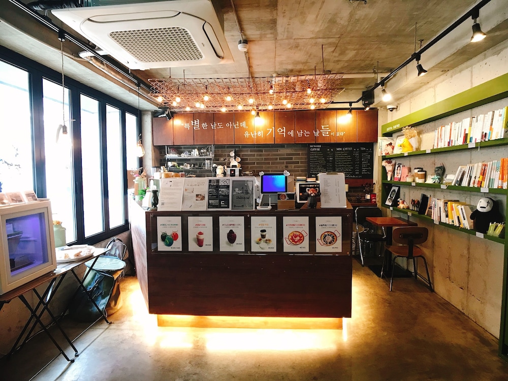 Hwon Guest House