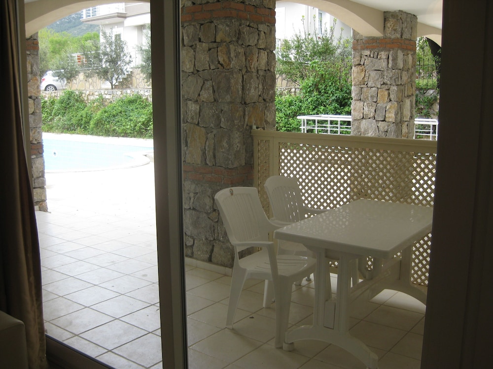 Orka Olivia Apartments