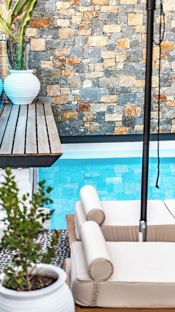 Smaris Collection villa Sisi