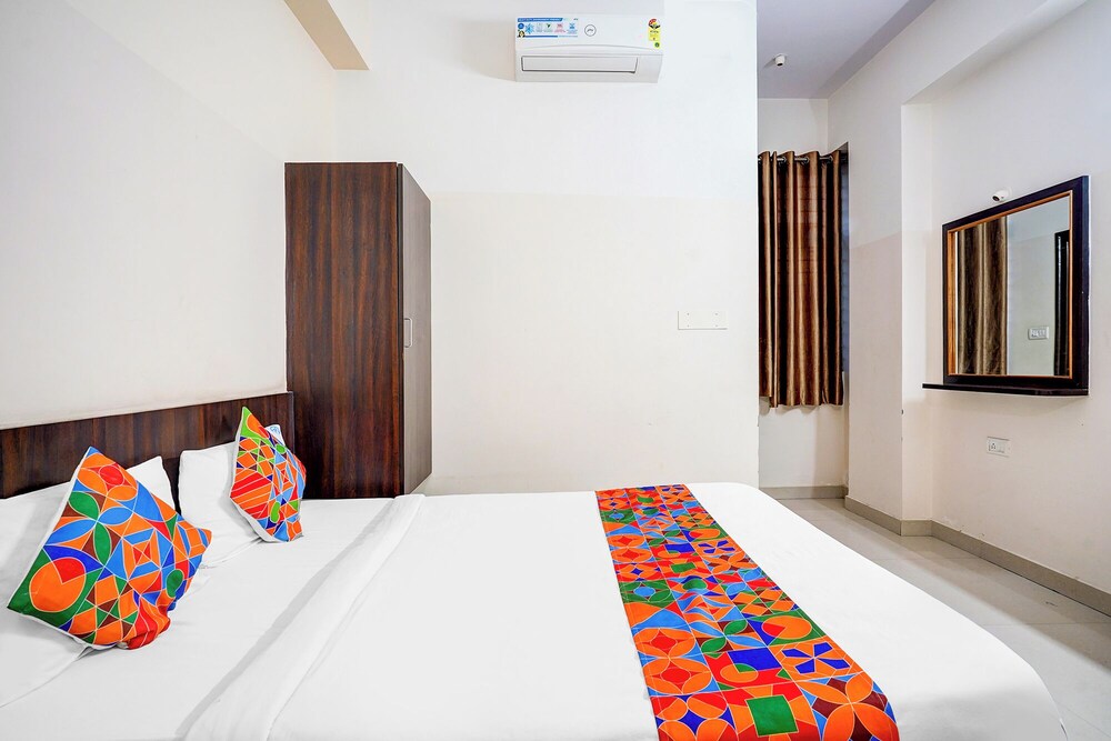 Fabhotel Pride Image