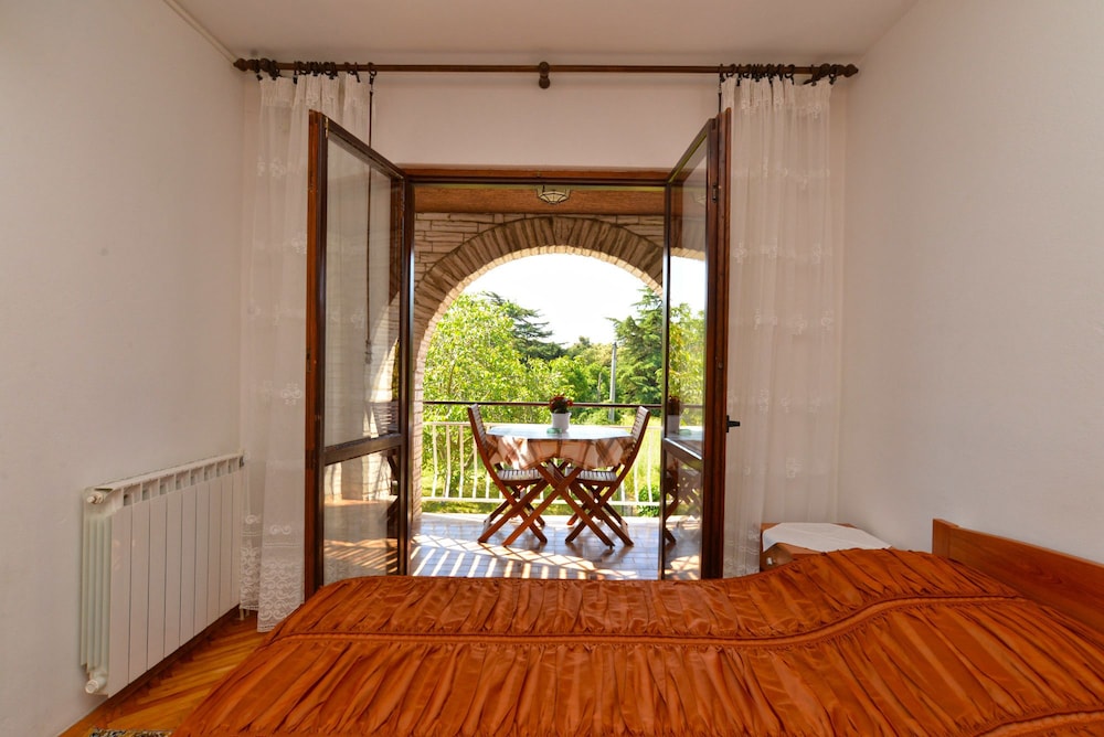 Apartment 1633 view 2