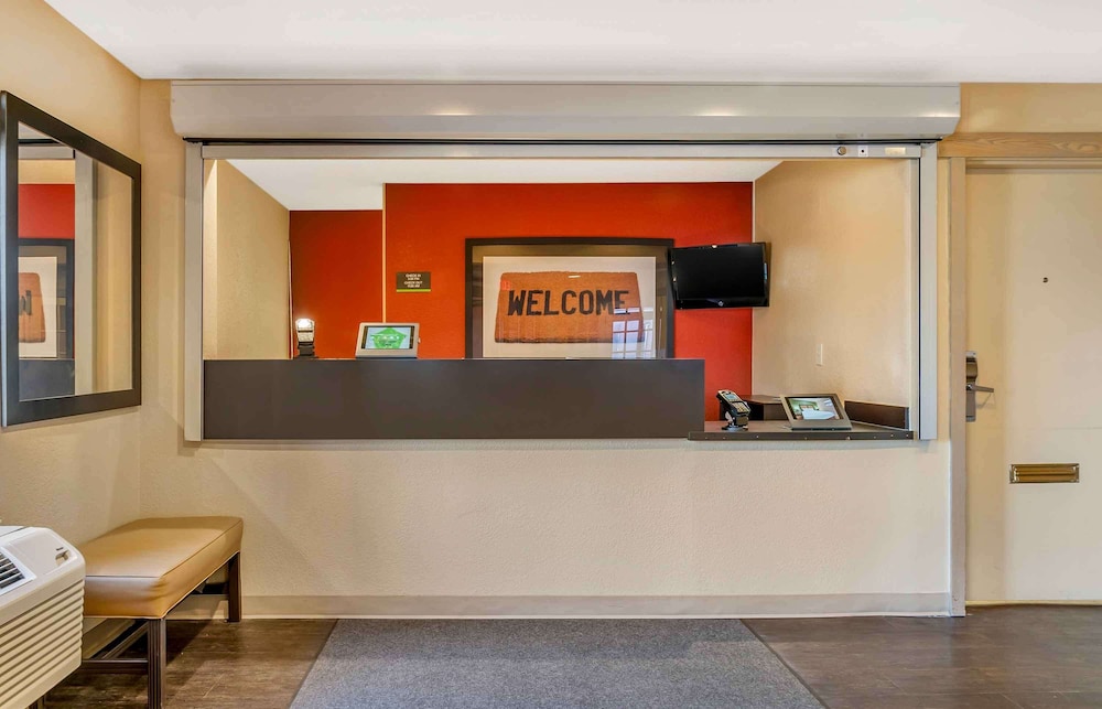 Extended Stay America Select Suites Detroit Ann Arbor Univ S view 2
