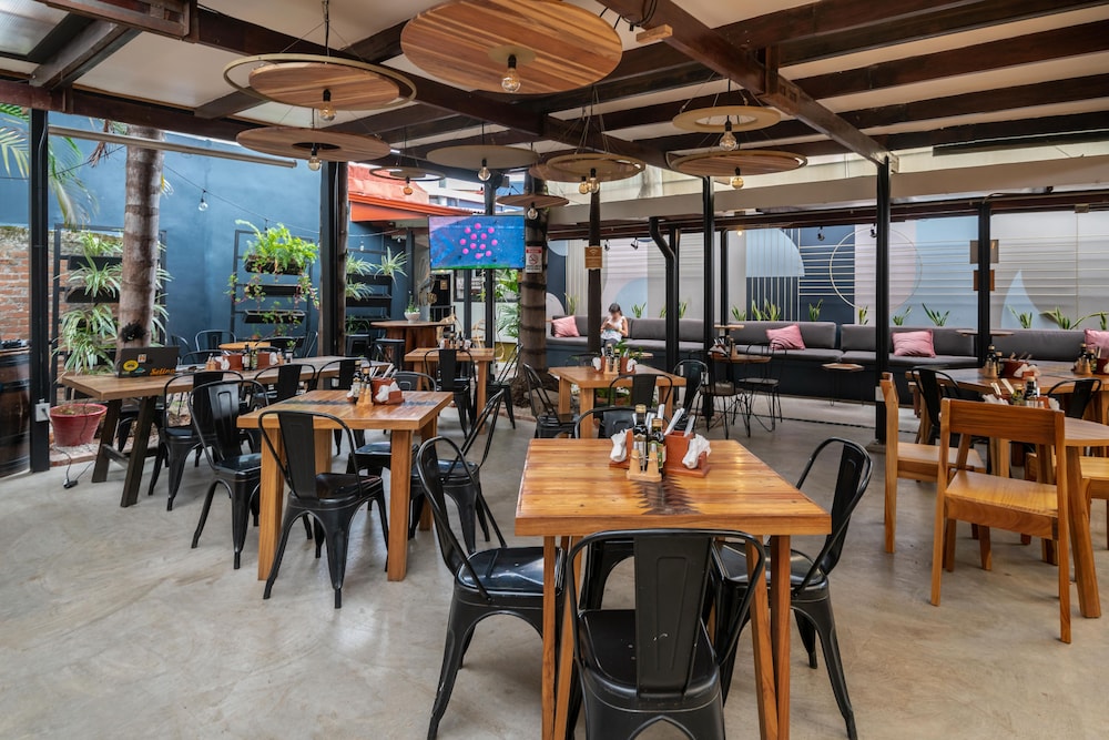 Socialtel San Jose