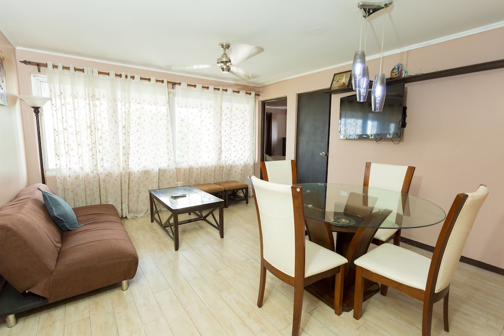 New Kingston CA Guest Apartment VI