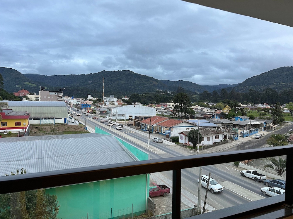 Your Perfect Stay in Urubici Starts Here! CZZ