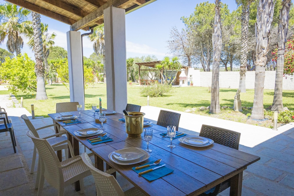 Villa El Capitano With Garden and Pool