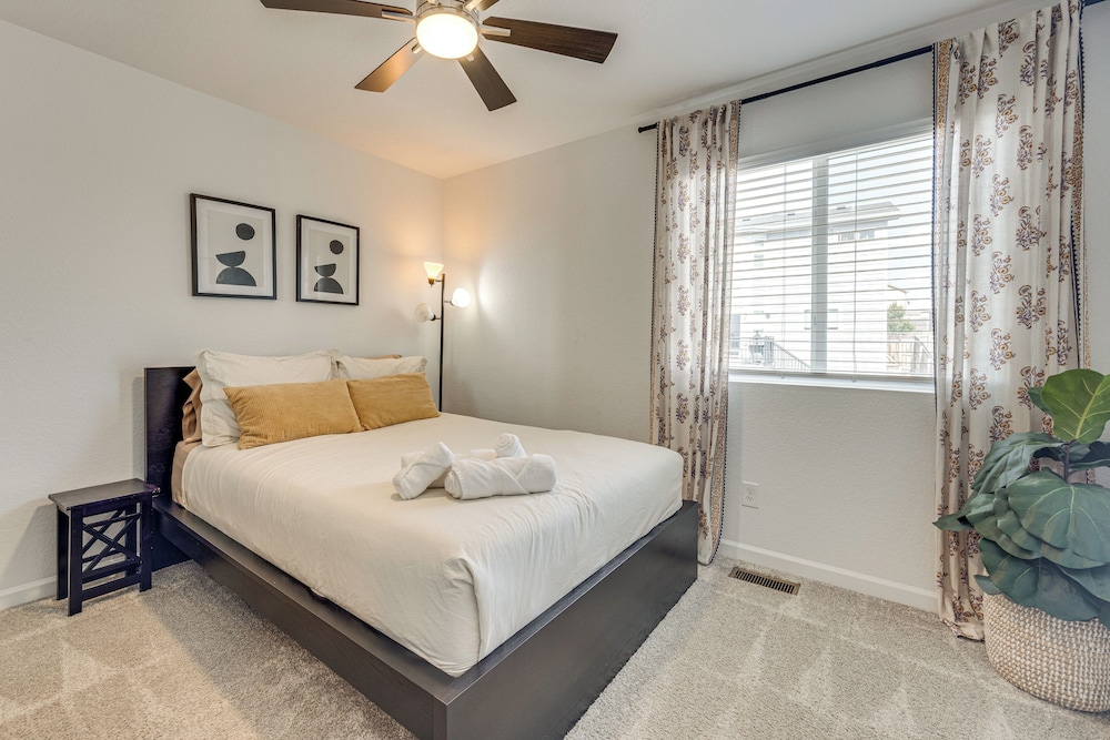 Bright Colorado Springs Home, 10 Mi to Dtwn!