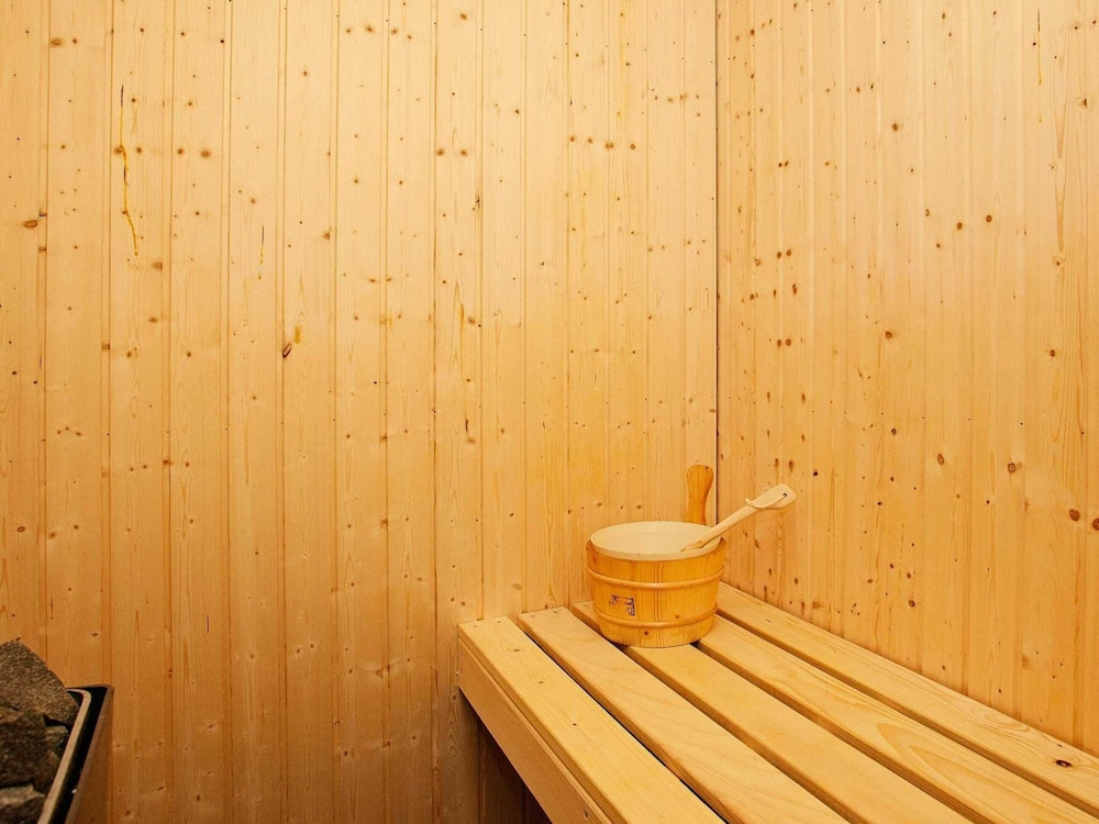 10 Person Holiday Home in Brovst-by Traum view 3
