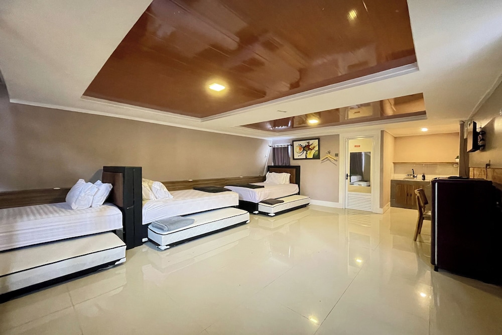 Elka-Es Villa