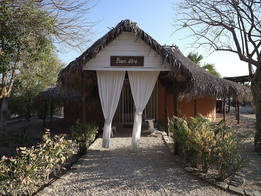 Antsanitia Resort