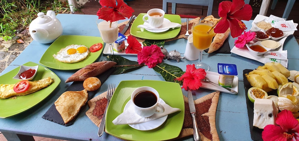 Ravoraha Ecolodge